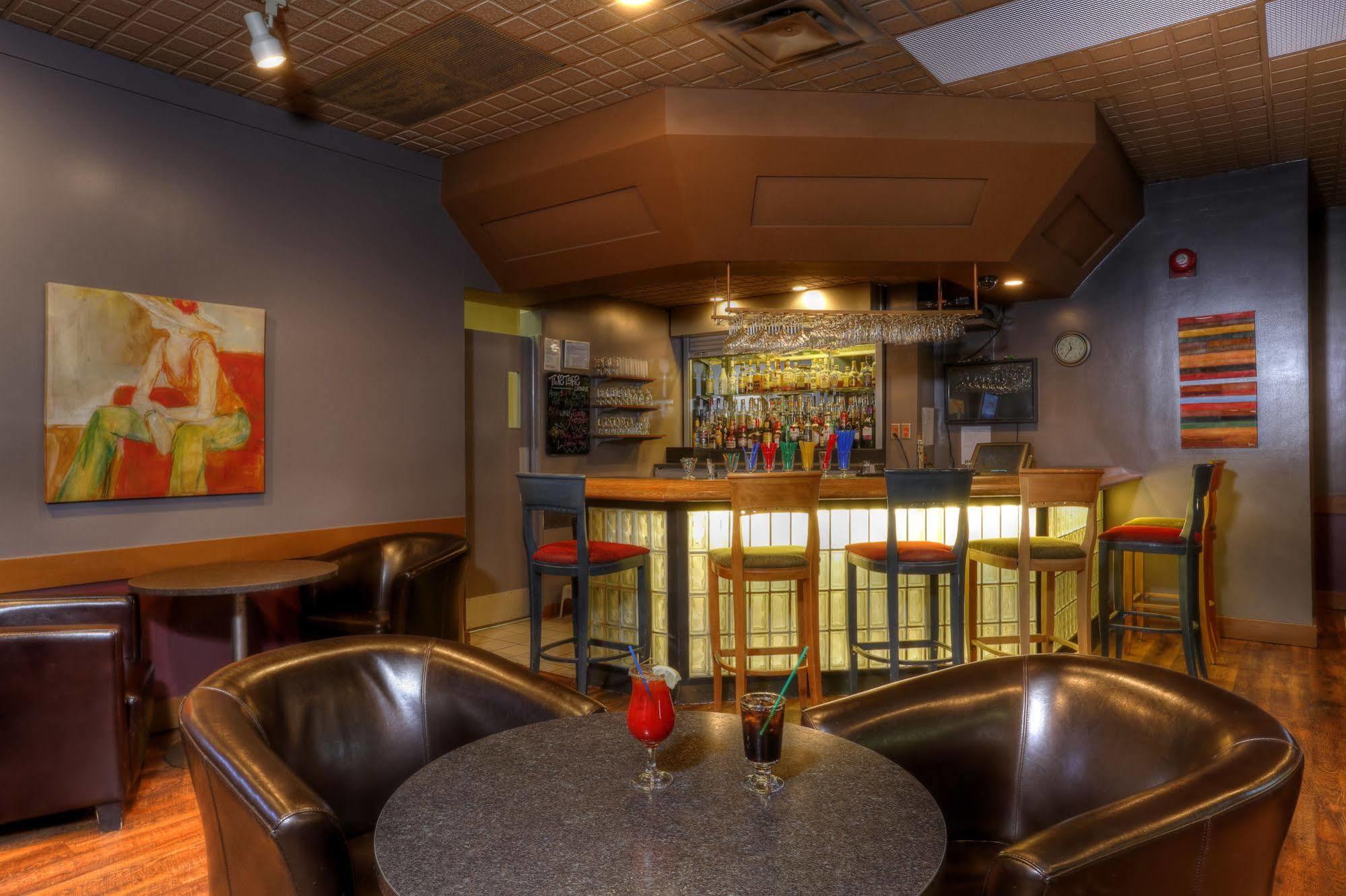 Inn Royal Lloydminster