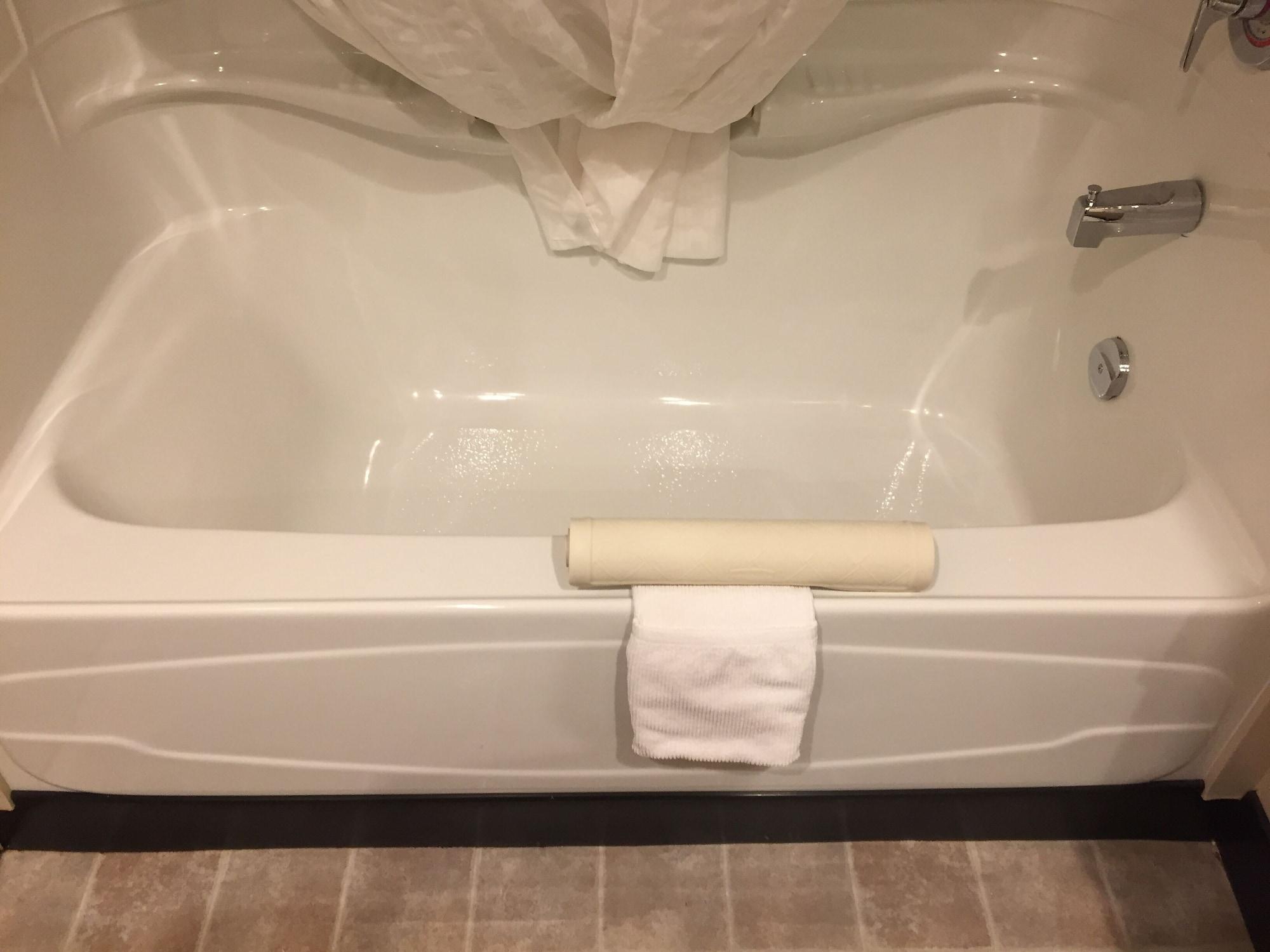 Royal Inn 3*