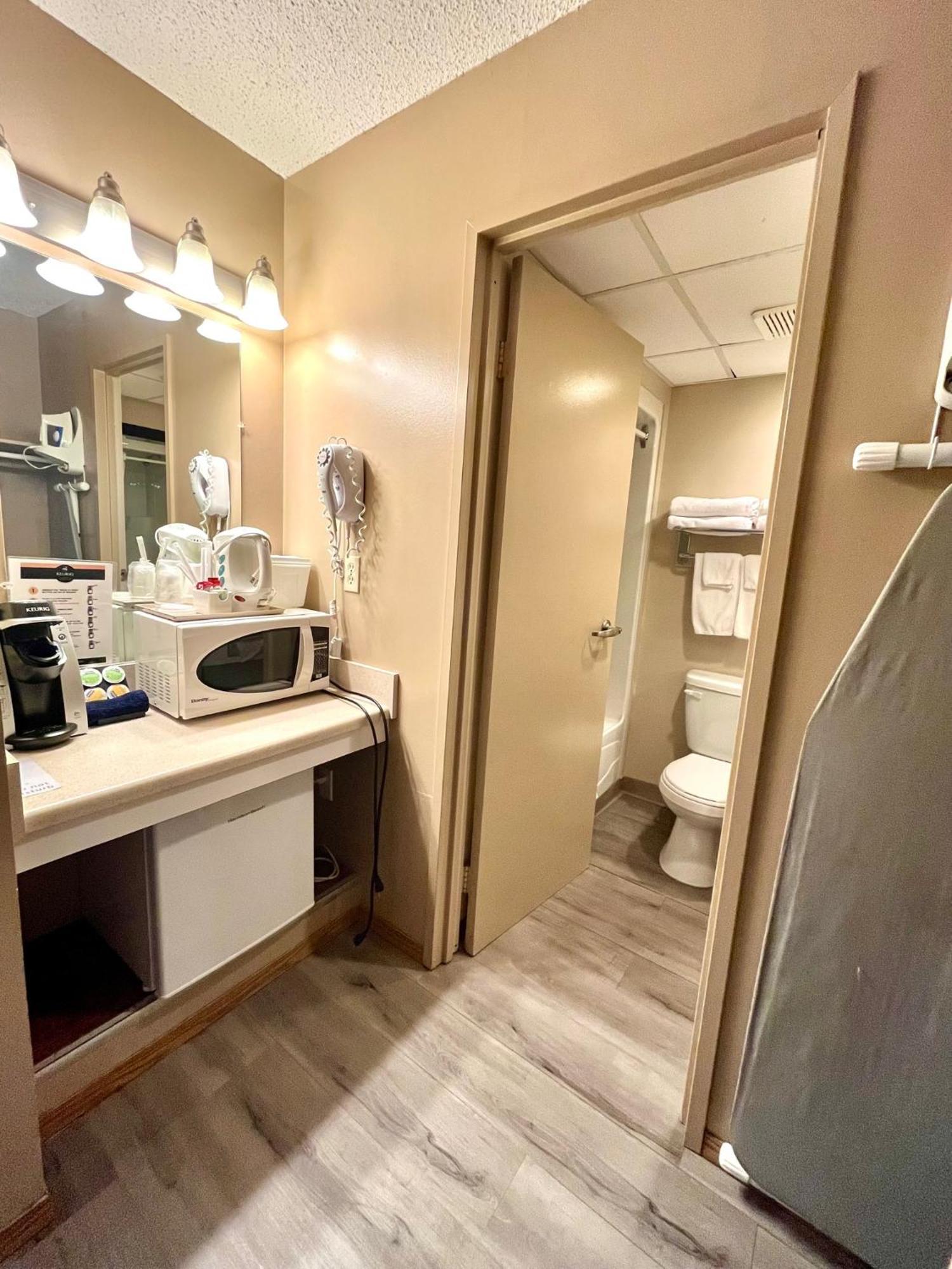 Inn Royal Lloydminster