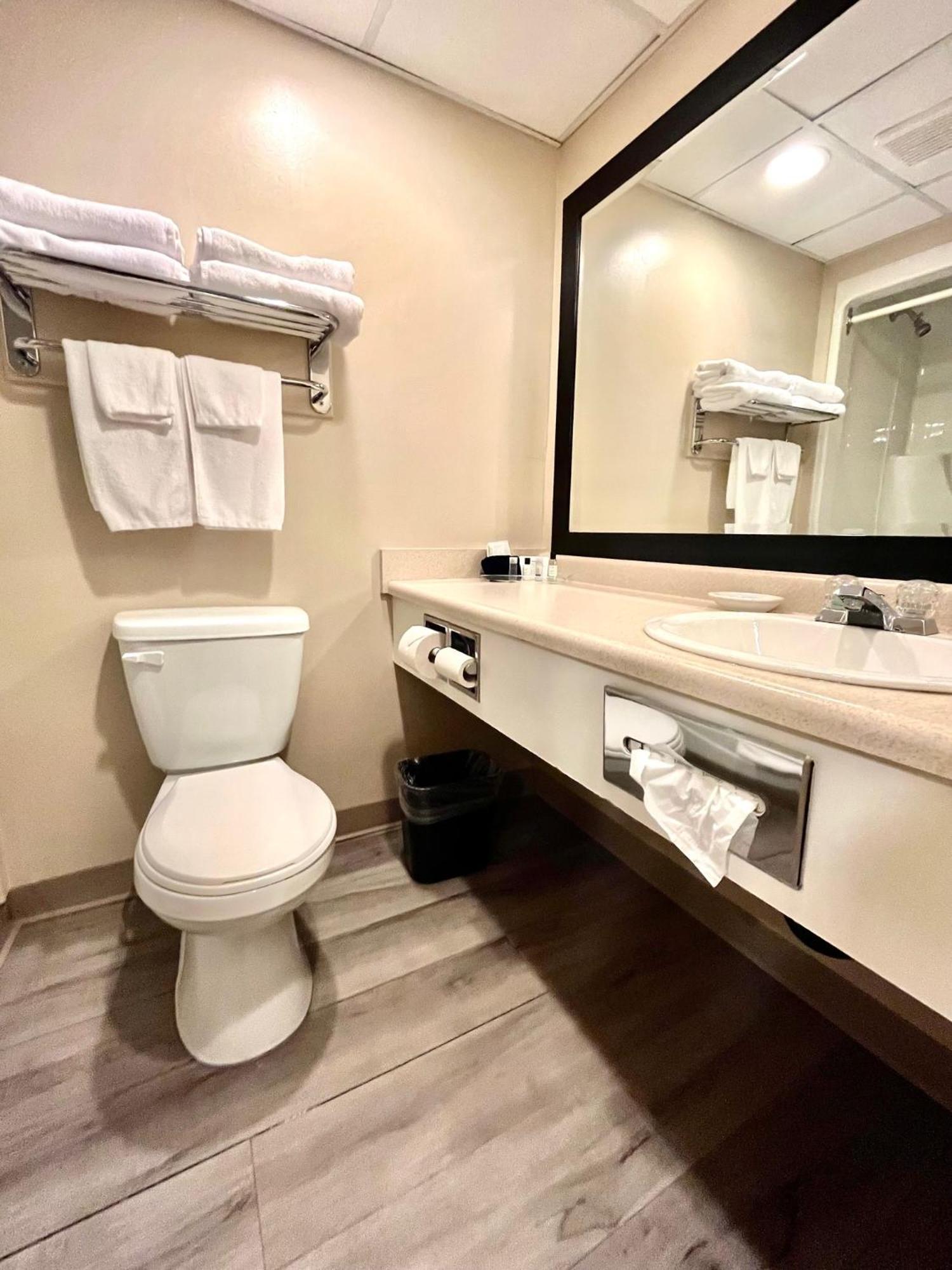 Royal Inn 3*